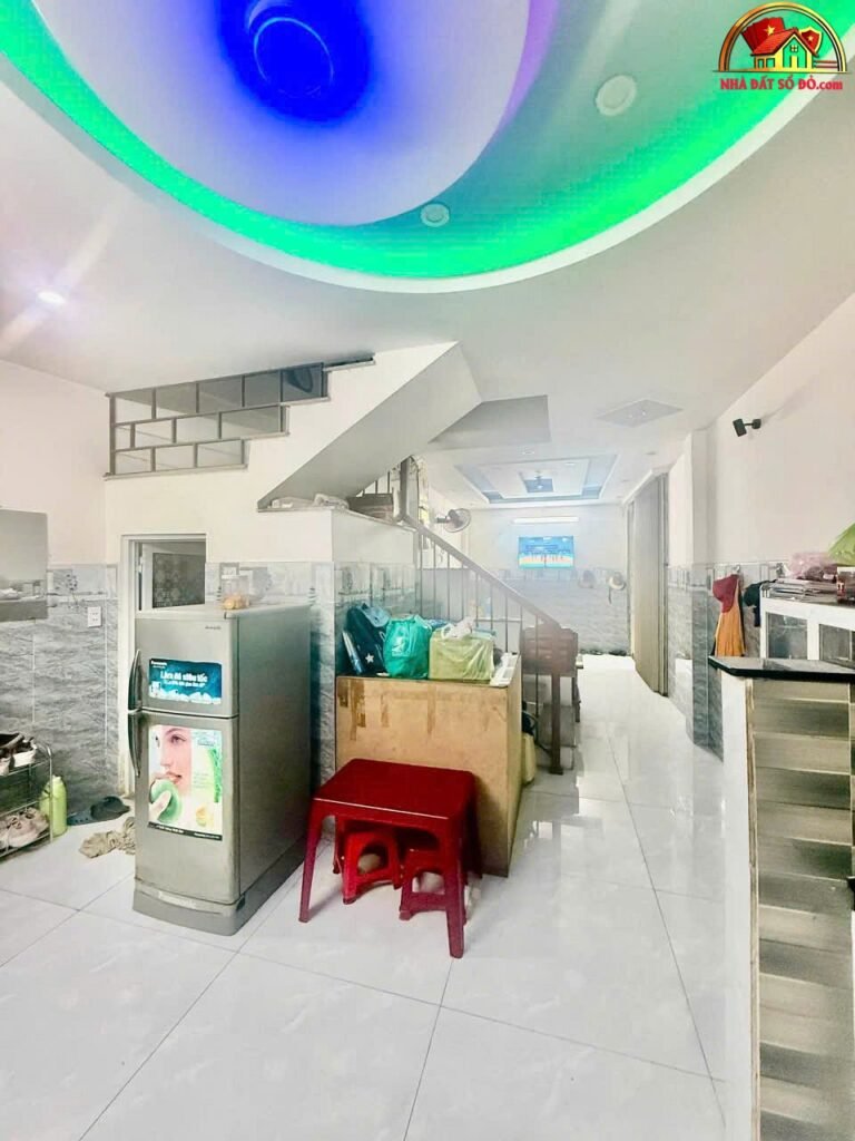 Gần nguyễn hoàng 1 nhà ra ô tô, 41m2, 4 tầng đúc, 4pn khép kín, sân thượng, bán nhà đất Đường Nguyễn Hoàng – Phường cũ Bình Hiên – Phường mới Bình Hiên – Thành phố Đà Nẵng 3.85 tỷ