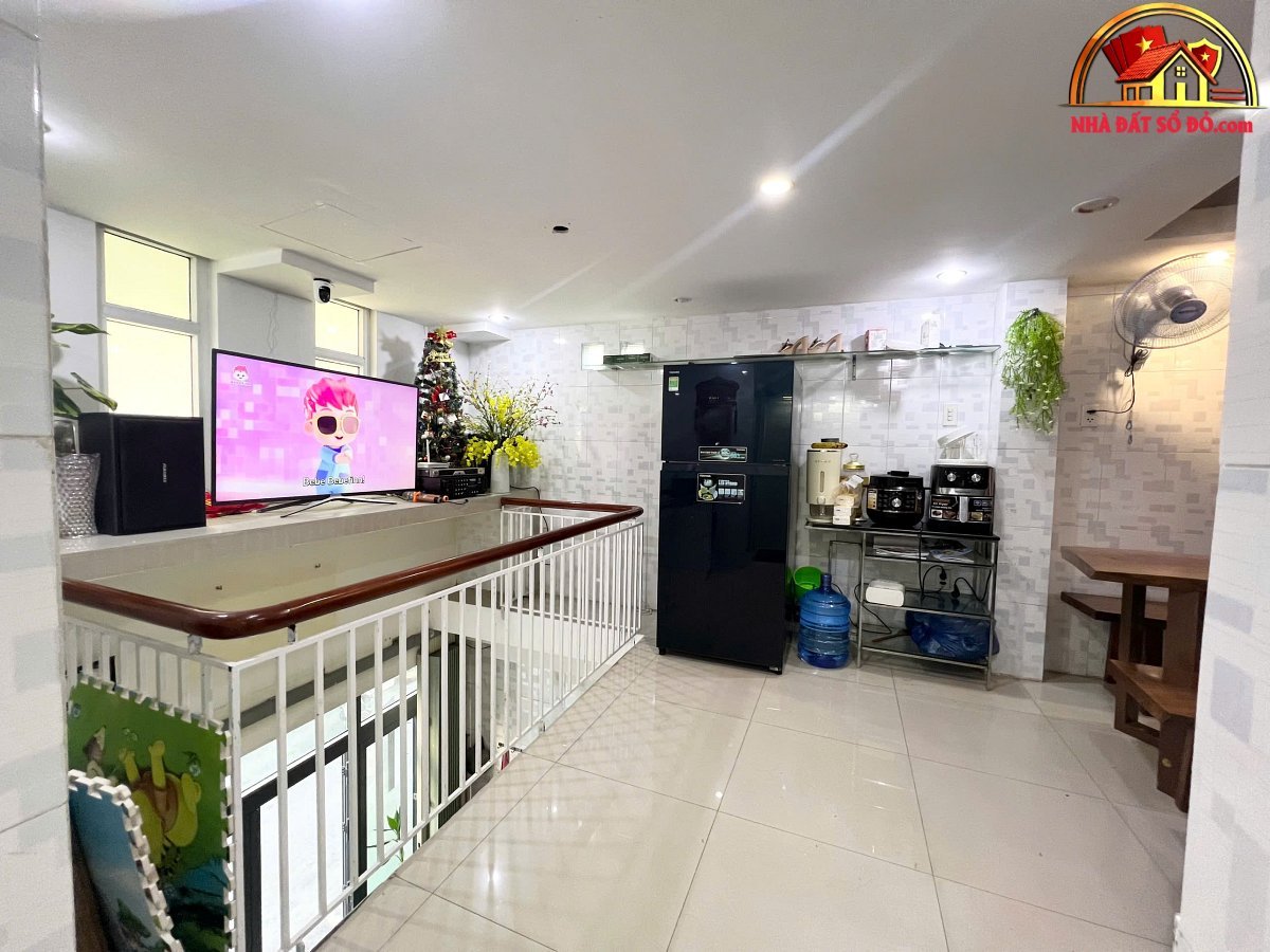 Góc kiệt ô tô thông gần mt đống đa – Phường cũ Thuận Phước Quận Hải Châu – Phường mới Thuận Phước – Thành phố Đà Nẵng – Diện tích 30m2 – Giá 4.95 tỷ