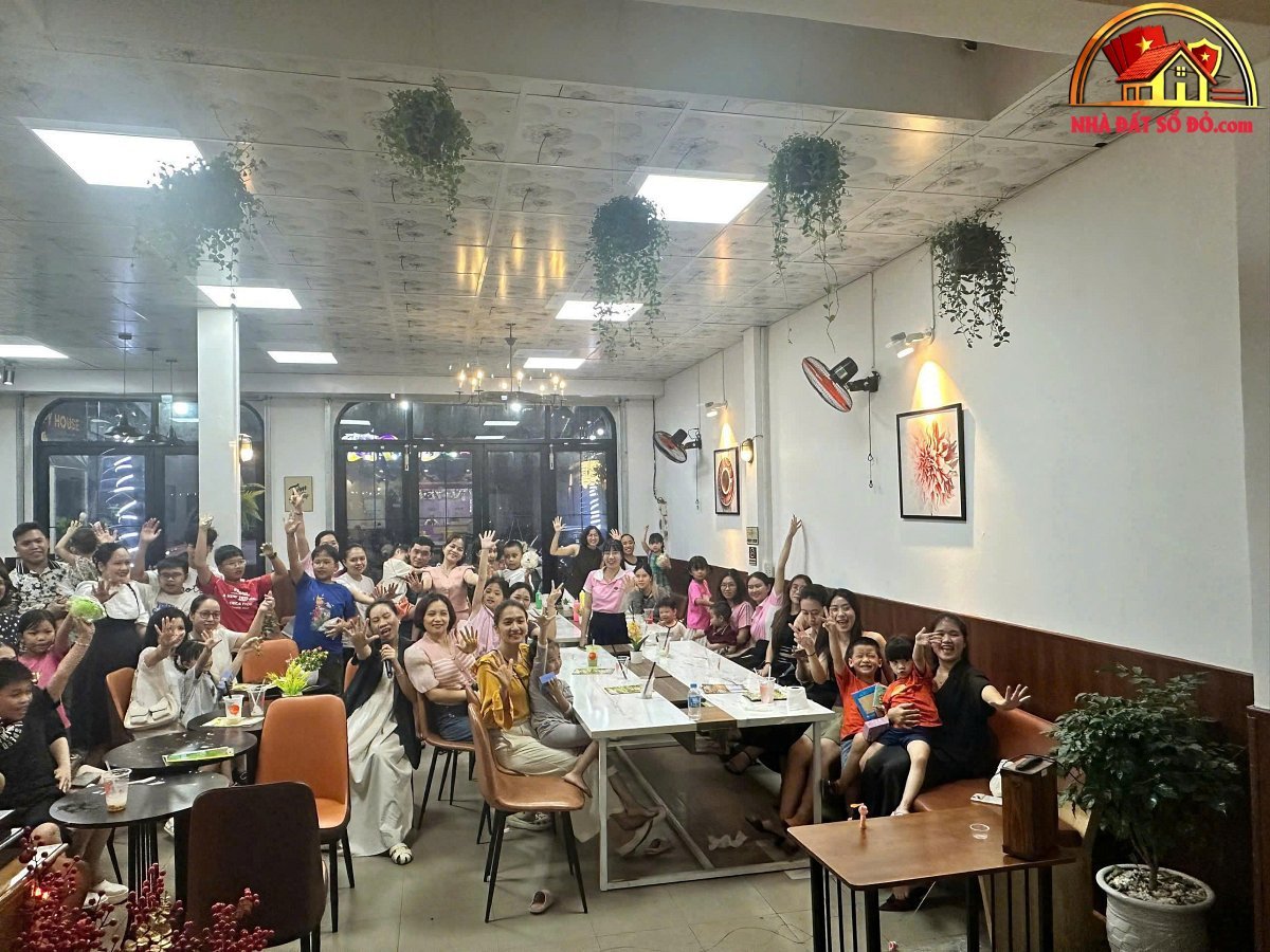 Chính chủ sang nhượng quán cafe/workspace/workshop mặt tiền phan đăng lưu, phường hòa cường nam – Bán nhà đất Đường Phan Đăng Lưu – Phường cũ Hòa Cường Nam Quận Hải Châu – Phường mới Hòa Cường Bắc – Thành phố Đà Nẵng 187m2 395 triệu