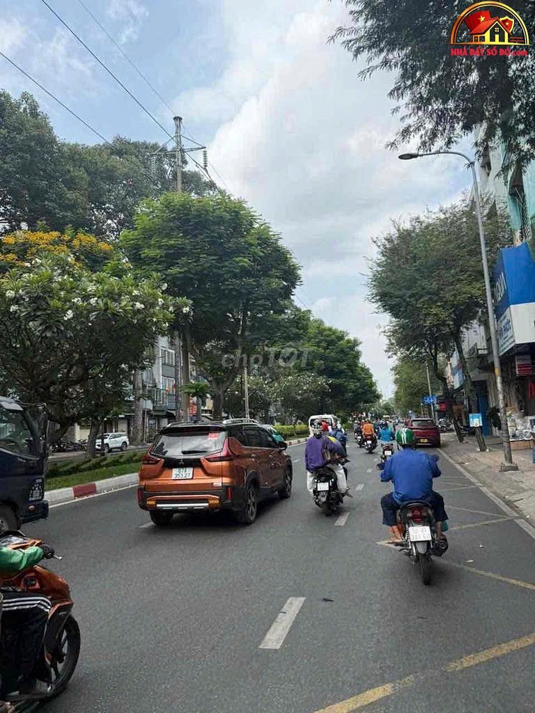 Chính chủ bán nhà mặt tiền đường Hồng Bàng – Phường cũ 11 Quận 5 – Phường mới Chợ Lớn – Thành phố Hồ Chí Minh diện tích 70m2 giá 29 tỷ