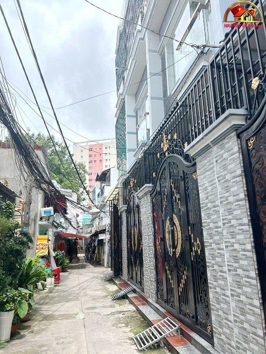 Bán dãy nhà trọ Đường Tám Danh – Phường cũ 4 Quận 8 – Phường mới 4 – Thành phố Hồ Chí Minh diện tích 153m2 giá 11 tỷ