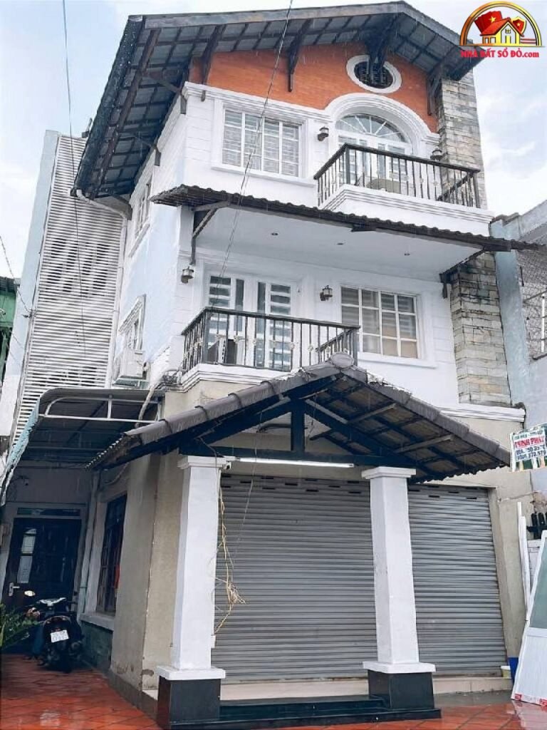 D2595 mặt tiền kinh doanh ngang khủng 7.6m sát chợ… – Bán nhà mặt phố Huyện Đông Hưng – Thái Bình giá 15 – 20 tỷ