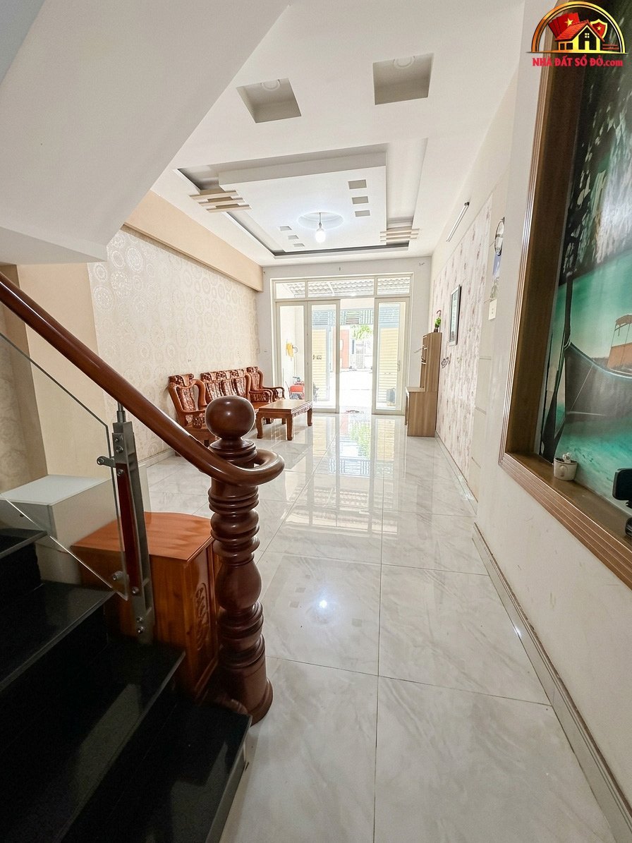 D2725 nhà 4 tầng sân thượng ngắm máy bay sát bv175 – Bán nhà đất Đường Nguyễn Văn Công – Phường cũ 3 – Huyện Không xác định – Thành phố Hồ Chí Minh – Diện tích 70m2 – Giá 8.9 tỷ