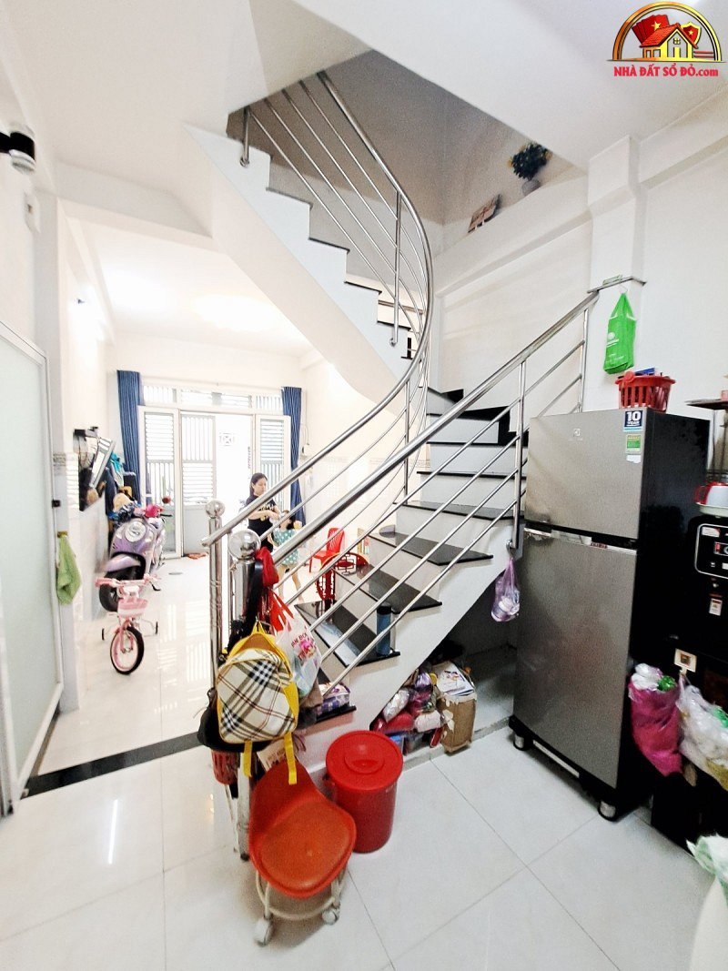 Lạc Long Quân Q11 hẻm 4m 35m2 2 tầng SHR chỉ 4.8 tỷ – Bán nhà đất Đường Lạc Long Quân – Phường cũ Tân Bình Quận Tân Bình – Phường mới Tân Bình – Thành phố Hồ Chí Minh