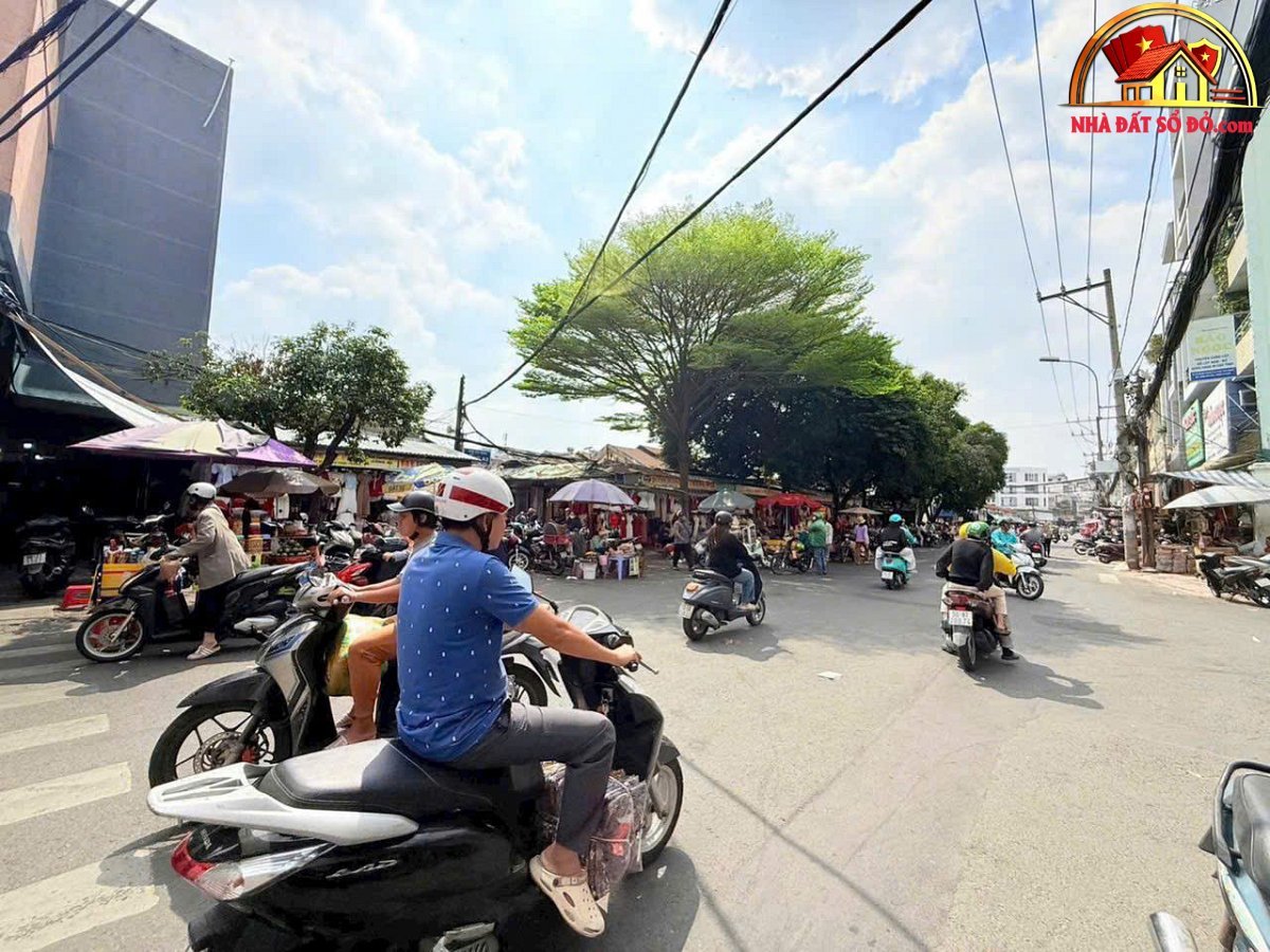 Bán nhà đất Đường Lê Minh Xuân – Phường cũ Tân Hòa Quận Tân Bình – Phường mới Tân Hòa – Thành phố Hồ Chí Minh 98m2 34.5 tỷ