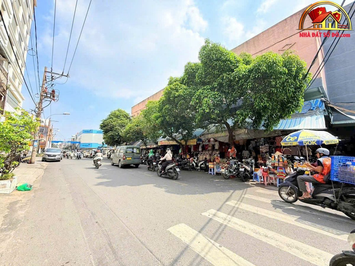 Bán nhà đất Đường Lê Minh Xuân – Phường cũ Tân Hòa Quận Tân Bình – Phường mới Tân Hòa – Thành phố Hồ Chí Minh 98m2 34.5 tỷ