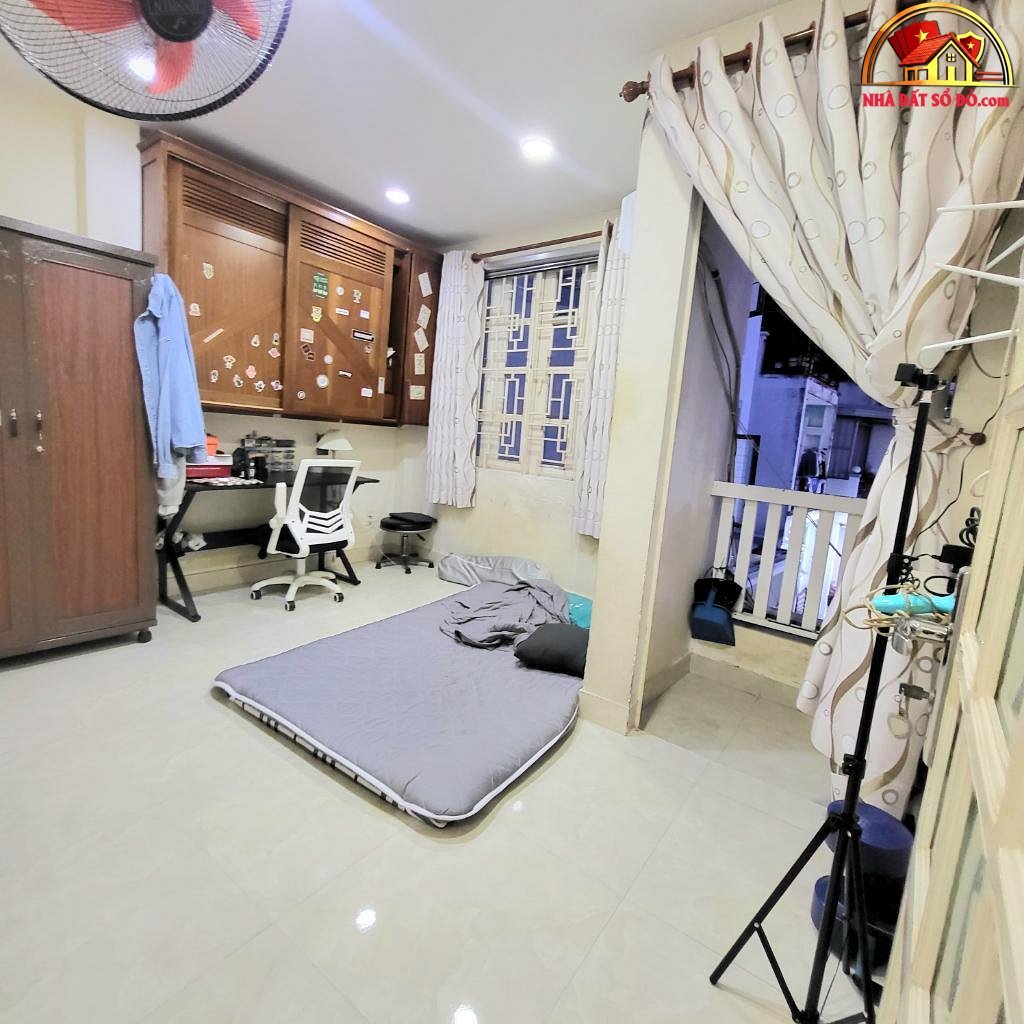 Nhà Bán Quận 7, Đường Trần Xuân Soạn – Phường cũ Tân Hưng – Huyện Quận 7 – Thành phố Hồ Chí Minh – Diện tích 33m2 – Giá 5.2 tỷ