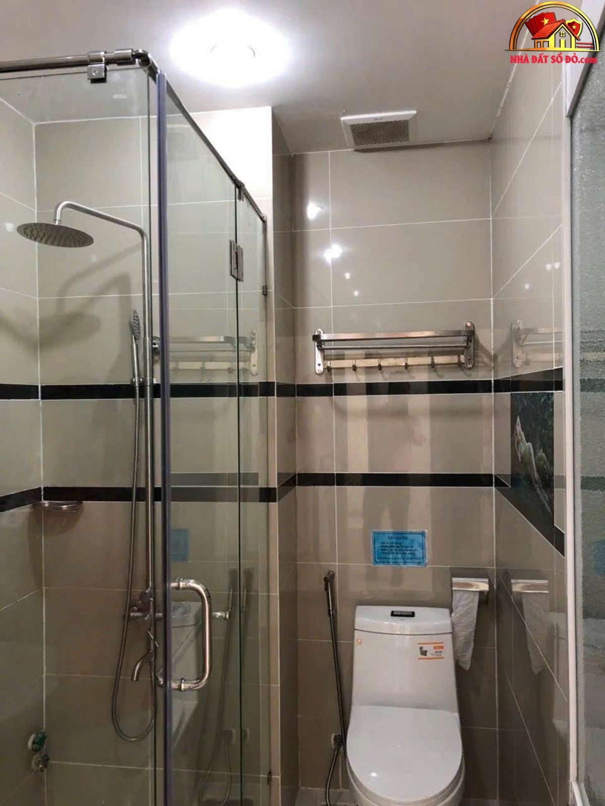 Chính chủ bán nhà ngang khủng 8m 4 tầng 16 phòng d… – Bán nhà trong ngõ, hẻm Quận Tân Phú – TP Hồ Chí Minh giá 10 – 15 tỷ