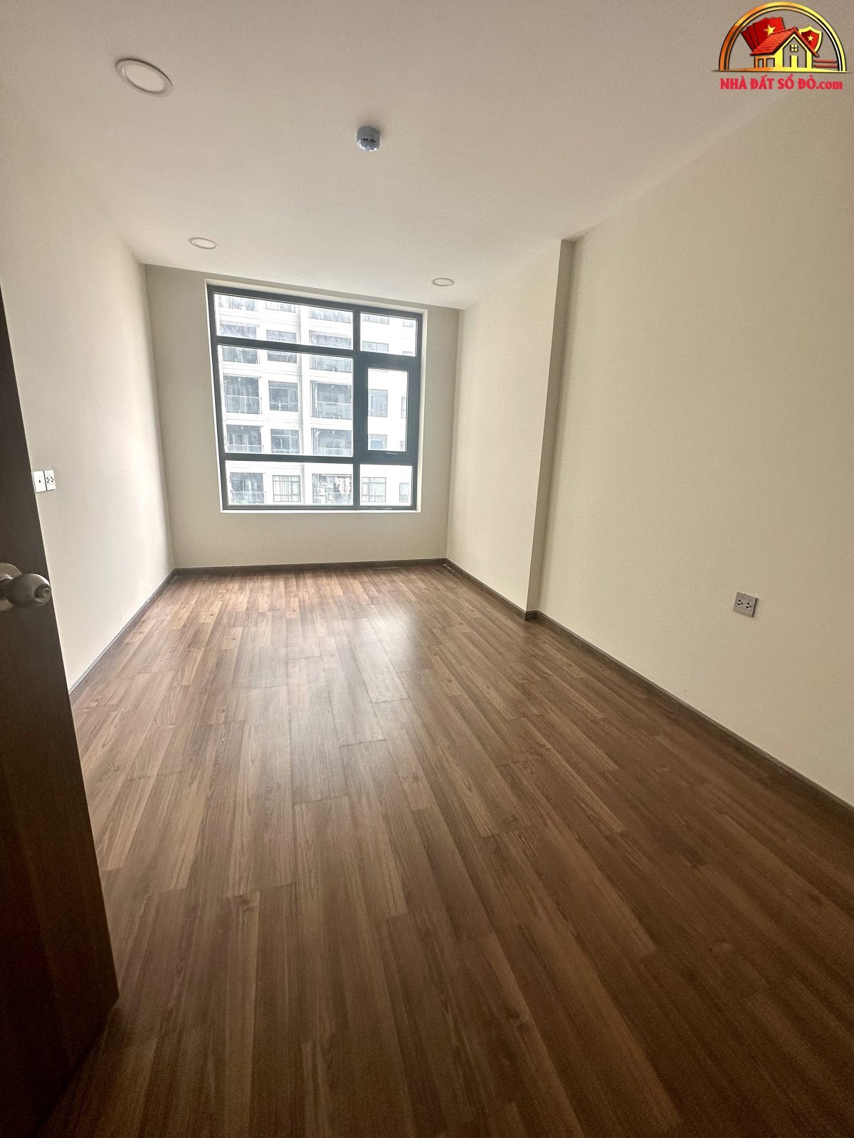 Bán nhanh căn hộ 1Pn diện tích 55m2 giá 3.9 tỷ – Bán nhà đất Đường Nguyễn Văn Linh – Phường cũ Tân Phong Quận 7 – Phường mới Tân Phong – Thành phố Hồ Chí Minh