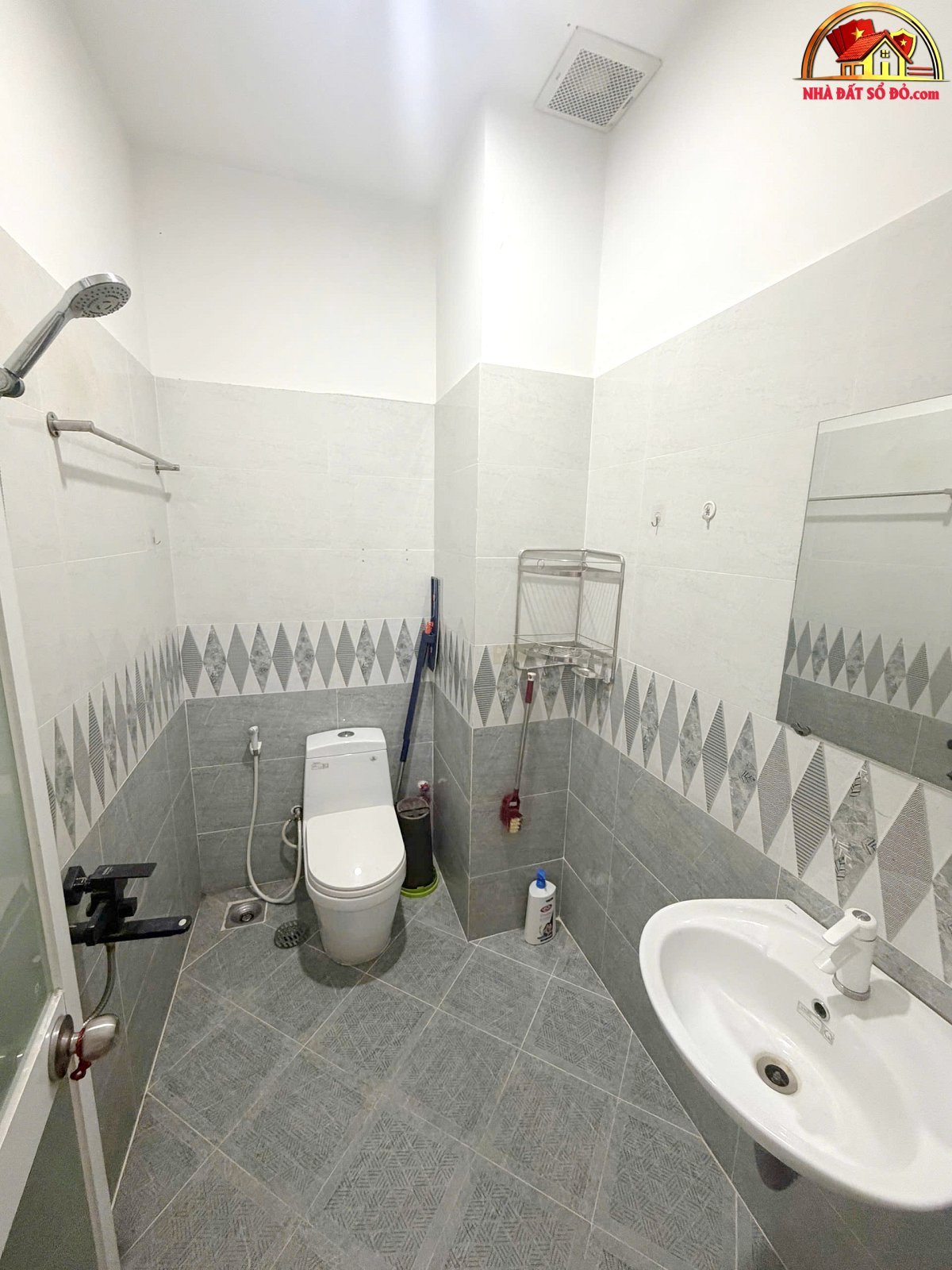 Nhà hẻm 115 hưng phú p8q8 5p qua q1,q5, Bán nhà đấ… – Bán nhà mặt phố Quận 1 – TP Hồ Chí Minh giá 7 – 10 tỷ