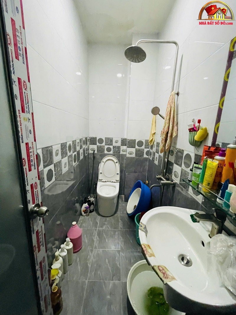 Bán nhà đất Đường Lê Đình Cẩn – Phường cũ Bình Trị Đông B – Quận Bình Tân – Thành phố Hồ Chí Minh diện tích 40m2 giá 4.8 tỷ