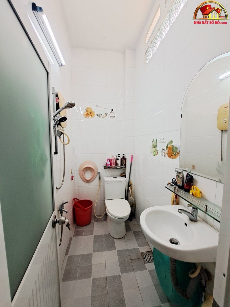 Lạc Long Quân Q11 hẻm 4m 35m2 2 tầng SHR chỉ 4.8 tỷ – Bán nhà đất Đường Lạc Long Quân – Phường cũ Tân Bình Quận Tân Bình – Phường mới Tân Bình – Thành phố Hồ Chí Minh