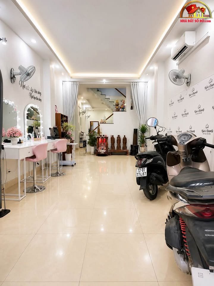 Bán nhà đất Đường Lê Thúc Hoạch – Phường cũ Phú Thọ Hòa Quận Tân Phú – Phường mới Phú Thọ Hòa – Thành phố Hồ Chí Minh 81m 8.99 tỷ