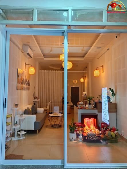 Sang gấp spa Đường Lê Văn Huân – Phường cũ 13 Quận Tân Bình – Thành phố Hồ Chí Minh diện tích 60m2 giá 200 triệu