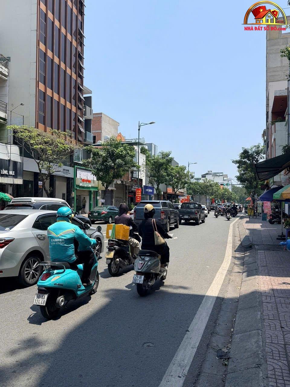 Bán nhà mặt tiền Đường Hồng Hà – Phường cũ 2 Quận Tân Bình – Phường mới Tân Sơn Hòa – Thành phố Hồ Chí Minh 80m2 23 tỷ