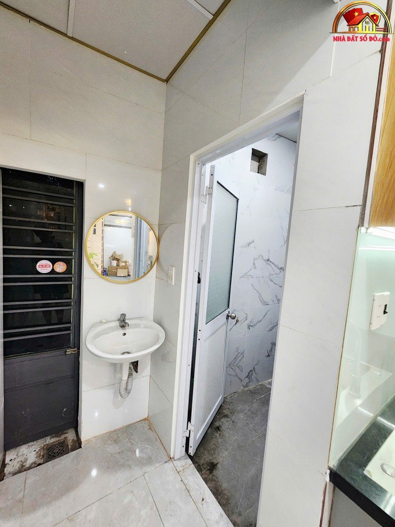 Nhà kiệt 142 gần mt điện biên phủ 31m2, 2 tầng đẹp… – Bán nhà mặt phố TP. Điện Biên Phủ – Điện Biên giá Dưới 3 tỷ