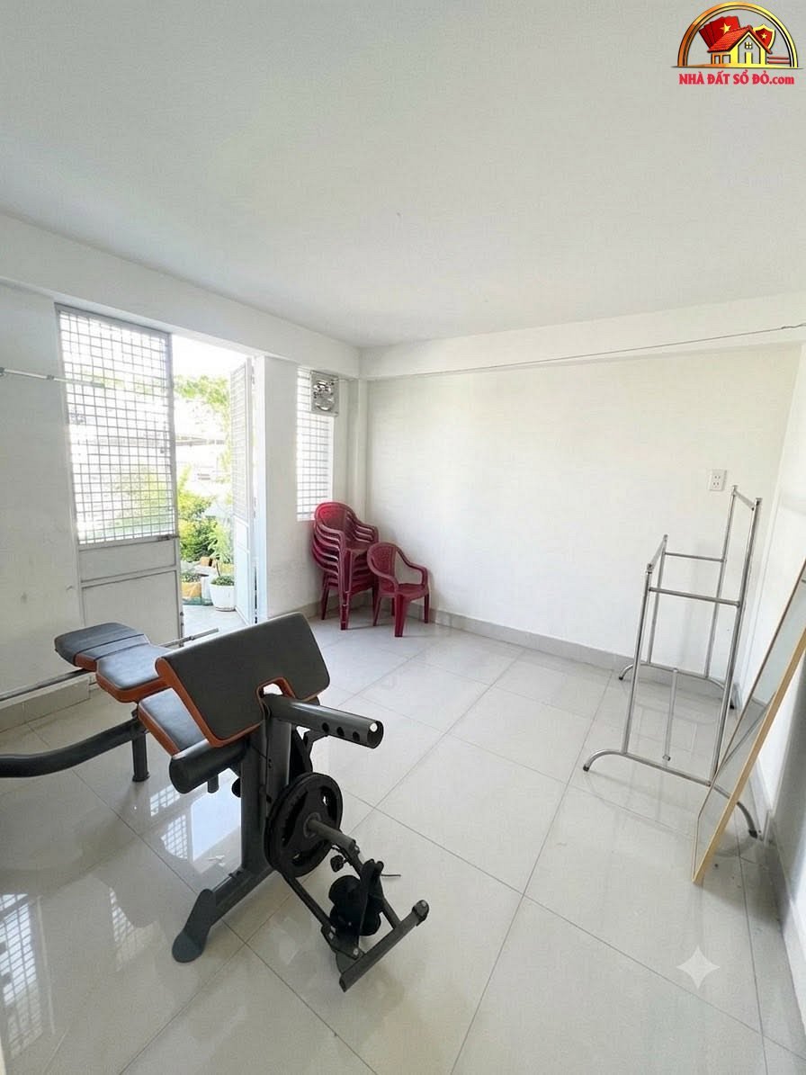 Kiệt ô tô thông gần mt đống đa – Phường cũ Thuận Phước – Quận Hải Châu – Thành phố Đà Nẵng – diện tích 30m2 – giá 5.25 tỷ