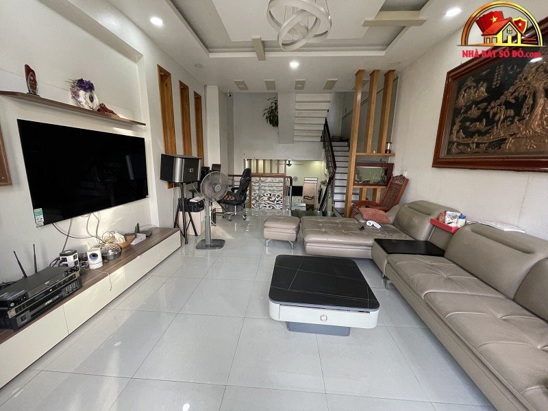 Bán nhà đất Đường Số 11 – Phường cũ Trường Thọ Quận Thủ Đức – Phường mới Trường Thọ – Thành phố Hồ Chí Minh diện tích 90m2 giá 15.3 tỷ