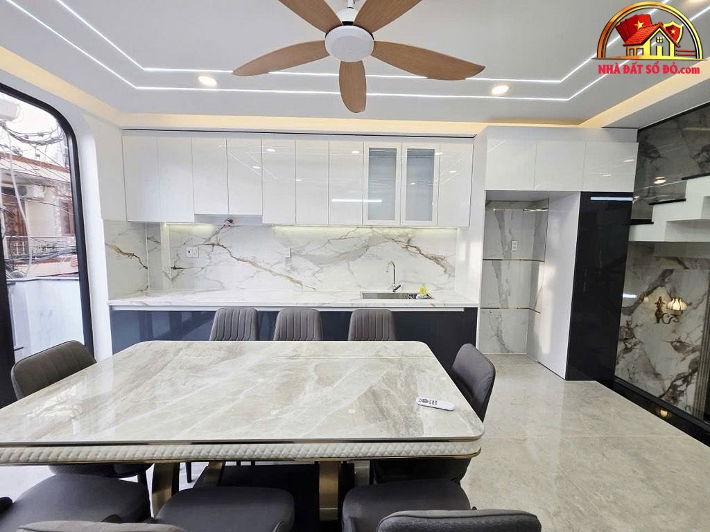 Siêu phẩm 5 tầng full nội thất đẹp – ngay hương lộ 2 – kết nối tên lửa , lê văn quới – sổ đẹp vuông Bán nhà đất Đường Hương Lộ 2 – Phường cũ Bình Trị Đông Quận Bình Tân – Phường mới Bình Trị Đông – Thành phố Hồ Chí Minh 56m2 7.6 tỷ