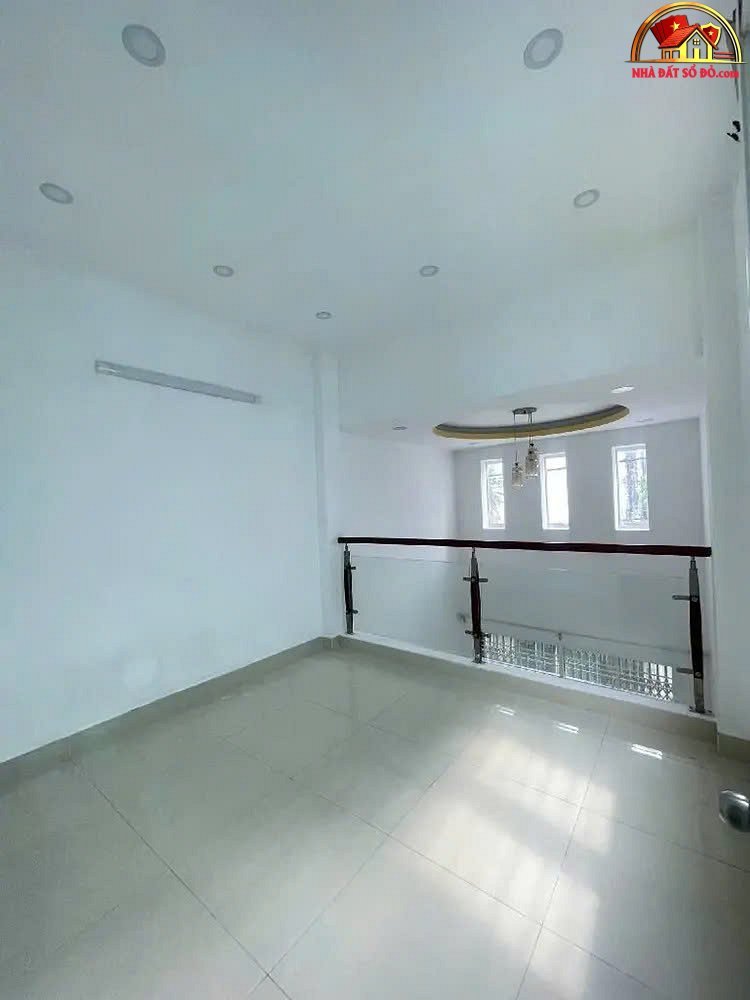 Mới đẹp vào ở ngay – Hẻm thông – 30M ra hẻm xe hơi – Chỉ căn duy nhất – Bán nhà đất Đường Không xác định – Phường cũ Không xác định – Phường mới Không xác định – Thành phố Hồ Chí Minh – Diện tích 43m2 – Giá 3.65 tỷ