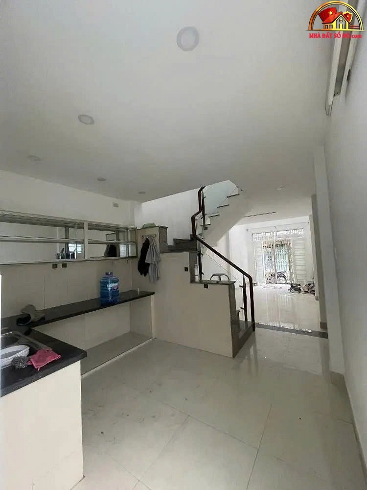 Mới đẹp vào ở ngay – Hẻm thông – 30M r… – Bán nhà trong ngõ, hẻm Quận Tân Phú – TP Hồ Chí Minh giá 3 – 5 tỷ