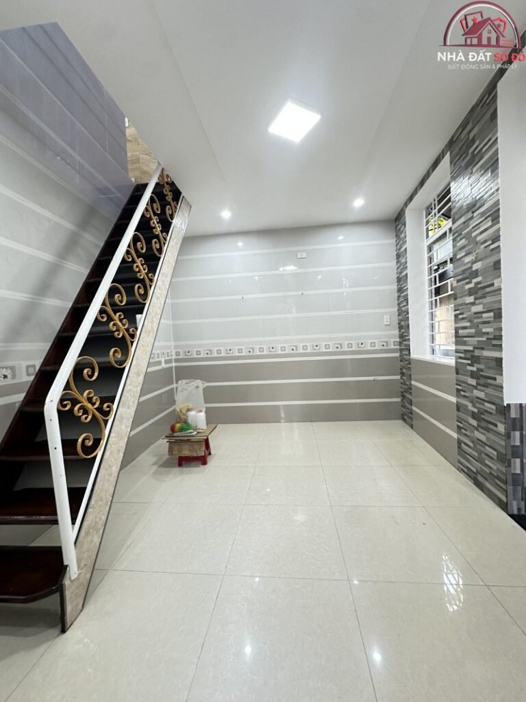 Bán nhà đất Đường Phan Châu Trinh – Phường cũ Phước Ninh – Huyện mới Không xác định – Thành phố Đà Nẵng diện tích 24m2 giá 2.4 tỷ