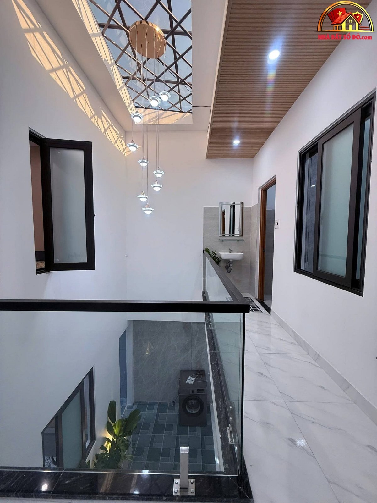 Nhà kiệt rộng thẳng thông sát Trần Cao Vân – Phường Tam Thuận – Thành phố Đà Nẵng – Diện tích 92m2 – Giá 5.56 tỷ