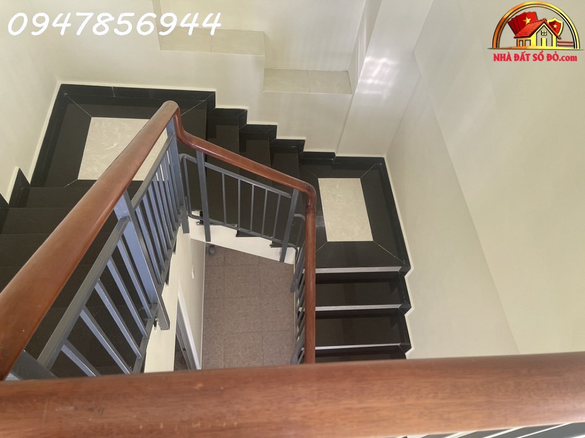 Siêu phẩm đầu tư: shophouse khối đế quận 12 – Bán nhà đất Đường Lê Thị Riêng – Phường cũ Thới An – Quận 12 – Thành phố Hồ Chí Minh 196m2 – 5.7 tỷ