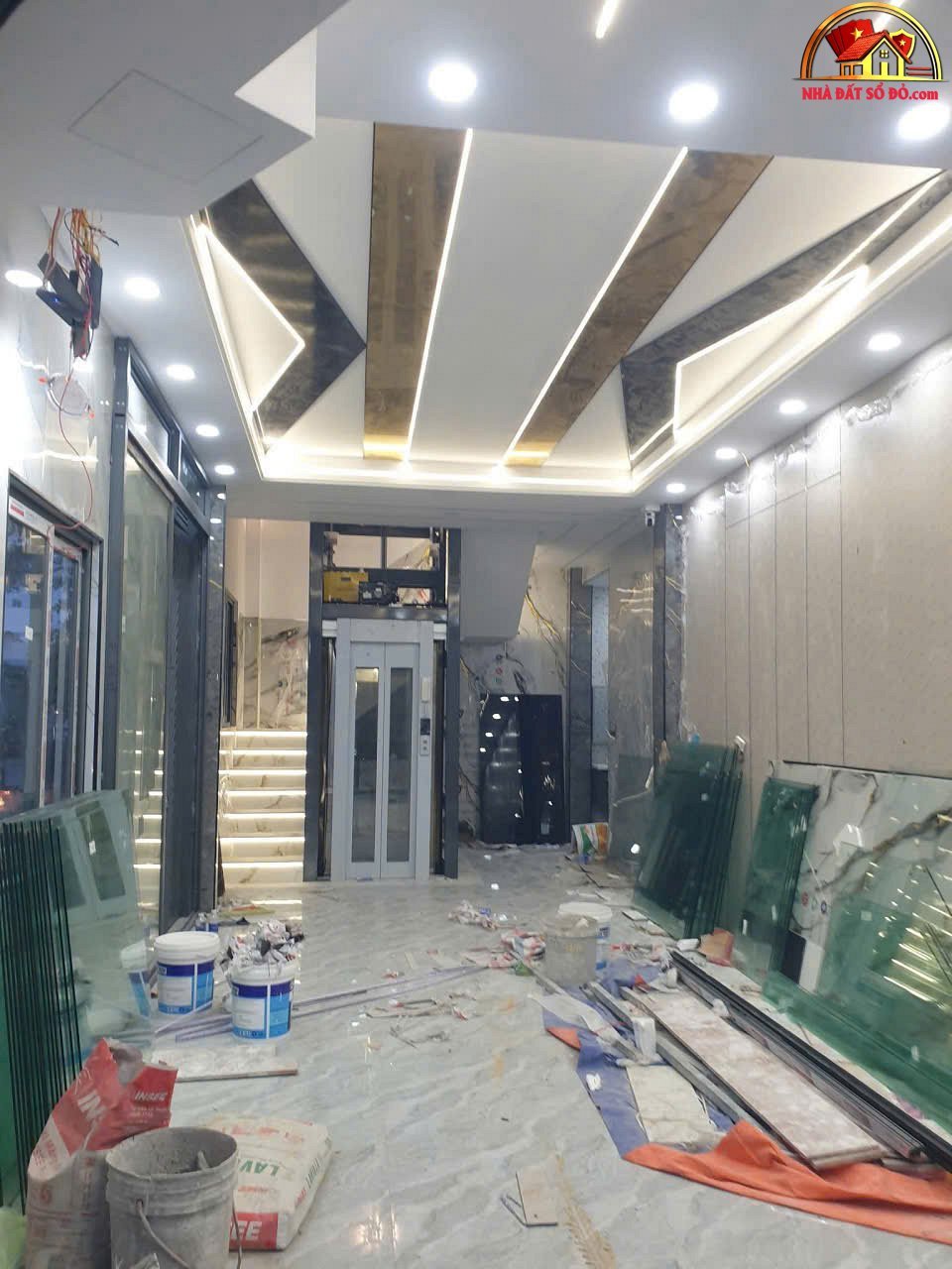 Siêu phẩm góc 2 mặt tiền nhà 6 tầng 52m2 giá 9.89 tỷ – Bán nhà đất Đường Tân Thới Nhất – Phường cũ Tân Thới Nhất – Huyện Quận 12 – Phường mới Tân Thới Nhất – Thành phố Hồ Chí Minh