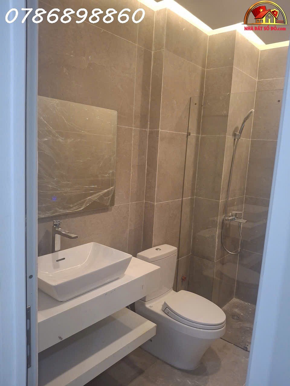 Bán nhà đất Đường Số 40 – Phường cũ Tân Quy – Quận 7 – Phường mới Tân Phong – Thành phố Hồ Chí Minh diện tích 90m2 giá 26 tỷ