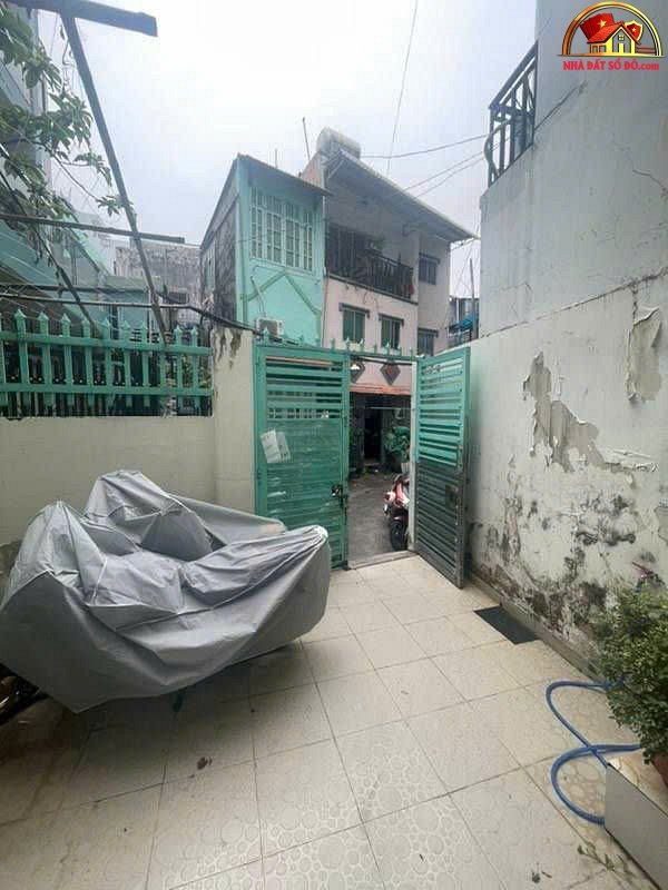 Bán chdv ngay đường Đoàn Văn Bơ – Phường cũ 14 Quận 4 – Phường mới 14 – Thành phố Hồ Chí Minh diện tích 102m2 giá 10.3 tỷ