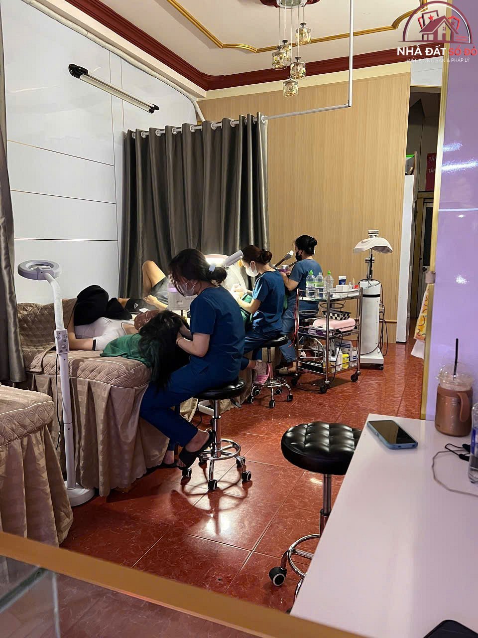 Sang nhượng spa quận 12 – Đường Phan Văn Hớn – Phường cũ Đông Hưng Thuận – Thành phố Hồ Chí Minh – Diện tích 100m2 – Giá 180 triệu