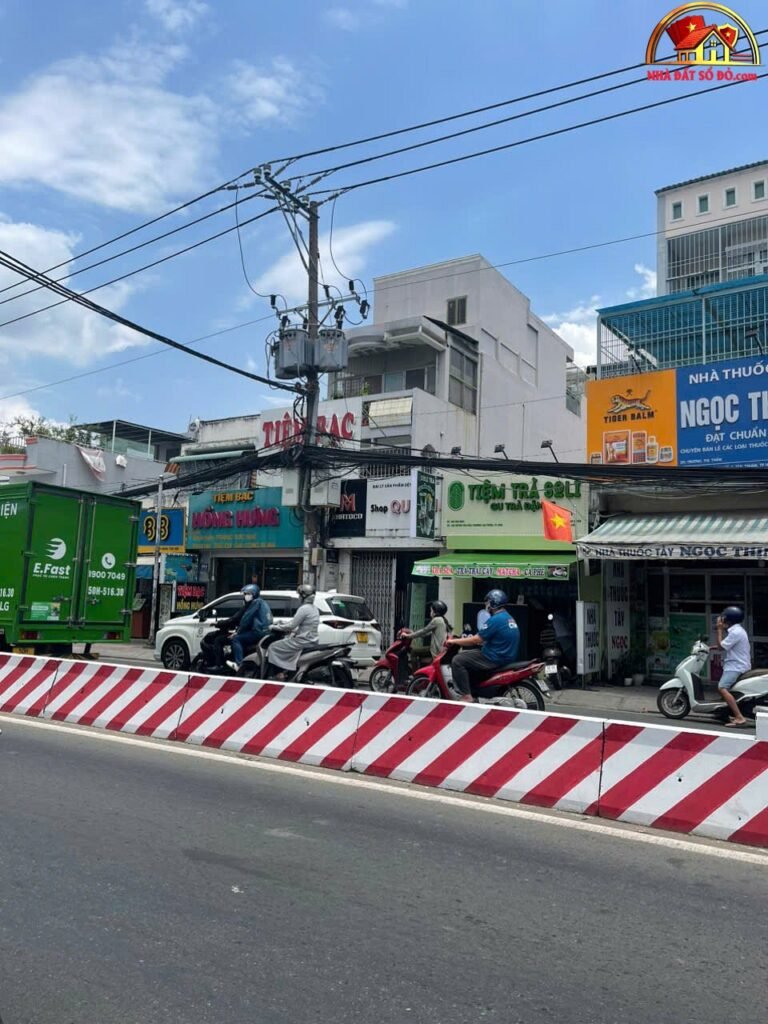 Nhà 4,52x20m Huỳnh Tấn Phát Phường Bình Thuận Q7 – Bán nhà đất Đường Huỳnh Tấn Phát – Phường cũ Bình Thuận Quận 7 – Phường mới Bình Thuận – Thành phố Hồ Chí Minh 70m2 19.5 tỷ