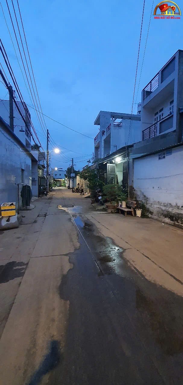 Bán gấp 3 lô đất Đường Hương lộ 80 – Phường … – Bán đất Quận Tân Phú – TP Hồ Chí Minh giá 3 – 5 tỷ