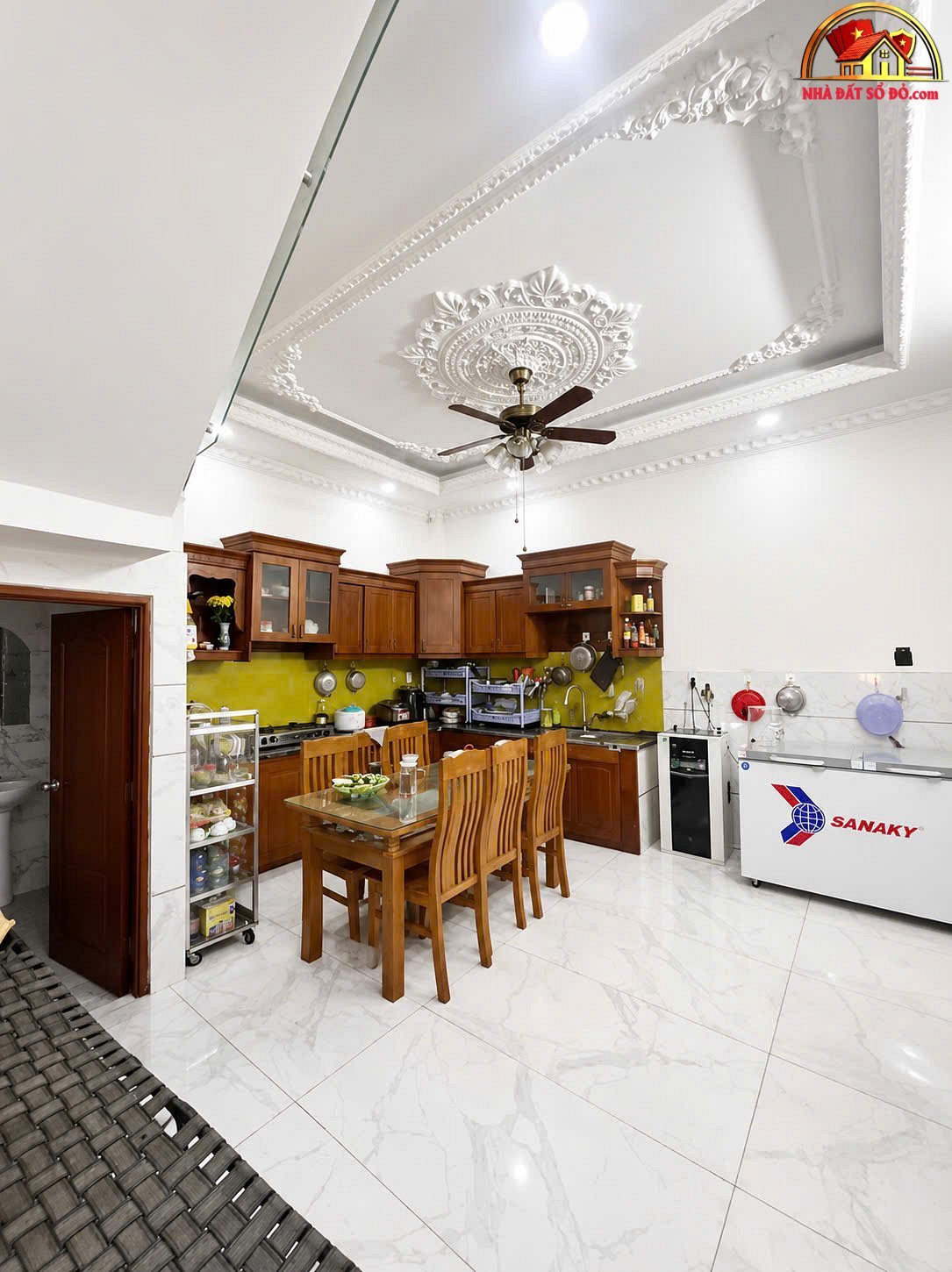 Nhà 2 tầng – hẻm xe hơi – Đường Thoại Ngọc Hầu – Phường cũ Hòa Thạnh – Thành phố Hồ Chí Minh – diện tích 40m2 – giá 4.5 tỷ