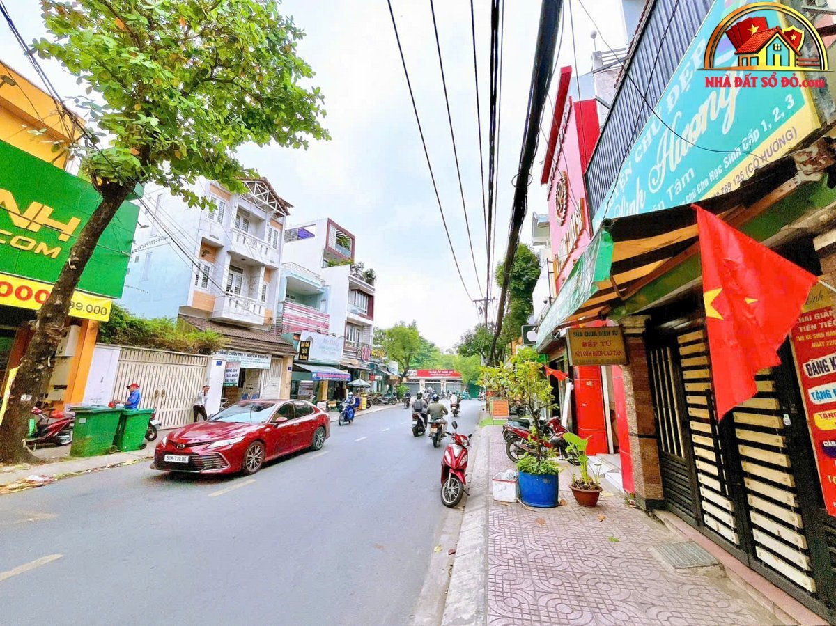 Mặt tiền kinh doanh ngày đêm ngay gò dầu tân phú – Phường cũ Tân Sơn Nhì Quận Tân Phú – Phường mới Tân Sơn Nhì – Thành phố Hồ Chí Minh diện tích 95m2 giá 14.2 tỷ