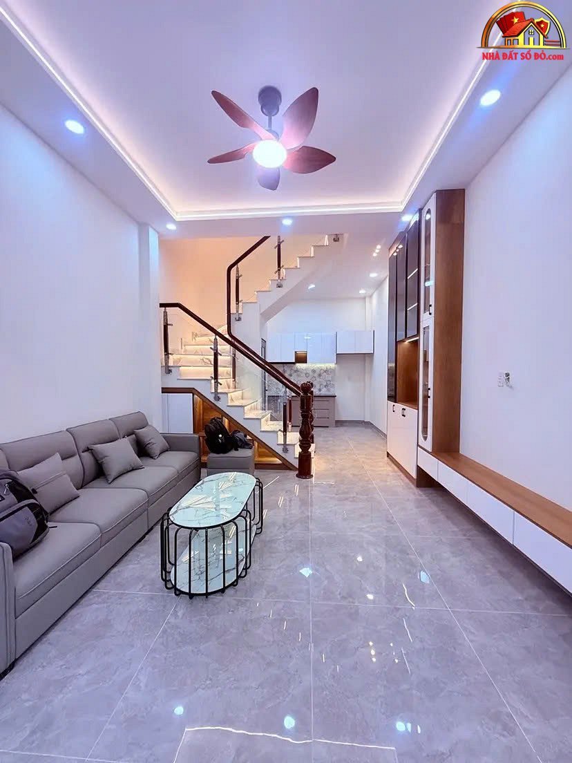 Nhà HXH Nguyễn Hữu Tiến 4 tầng 36m2 – Bán nhà đất Đường Nguyễn Hữu Tiến – Phường cũ Tân Quý Quận Tân Phú – Phường mới Tân Quý – Thành phố Hồ Chí Minh 6.45 tỷ