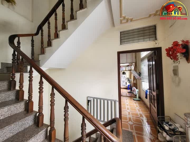 Nhà 5 tầng lô góc 2 mặt tiền hẻm 8m Đường 3/2 – Quận 10 – Thành phố Hồ Chí Minh – Diện tích 120 m² – Giá 27 tỷ
