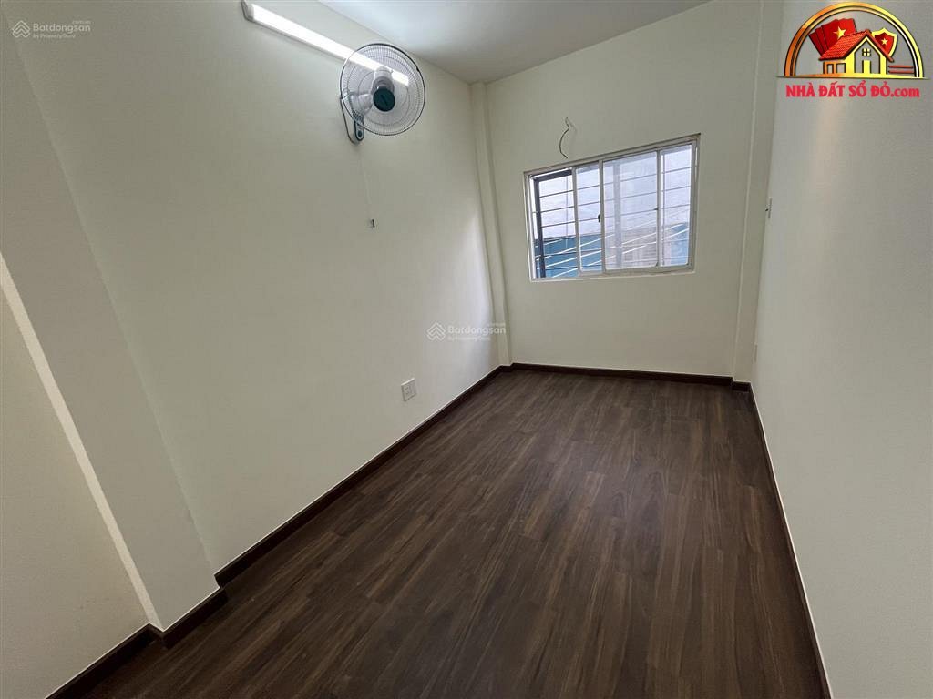 Mua nhà đất Đường Cách Mạng Tháng 8 – Phường cũ 13 Quận 10 – Phường mới Hòa Hưng – Thành phố Hồ Chí Minh diện tích 13 m2 giá 2800000000