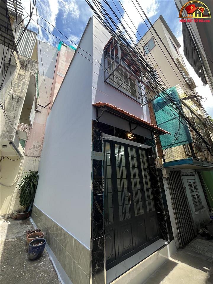 Mua nhà đất Đường Cách Mạng Tháng 8 – Phường cũ 13 Quận 10 – Phường mới Hòa Hưng – Thành phố Hồ Chí Minh diện tích 13 m2 giá 2800000000