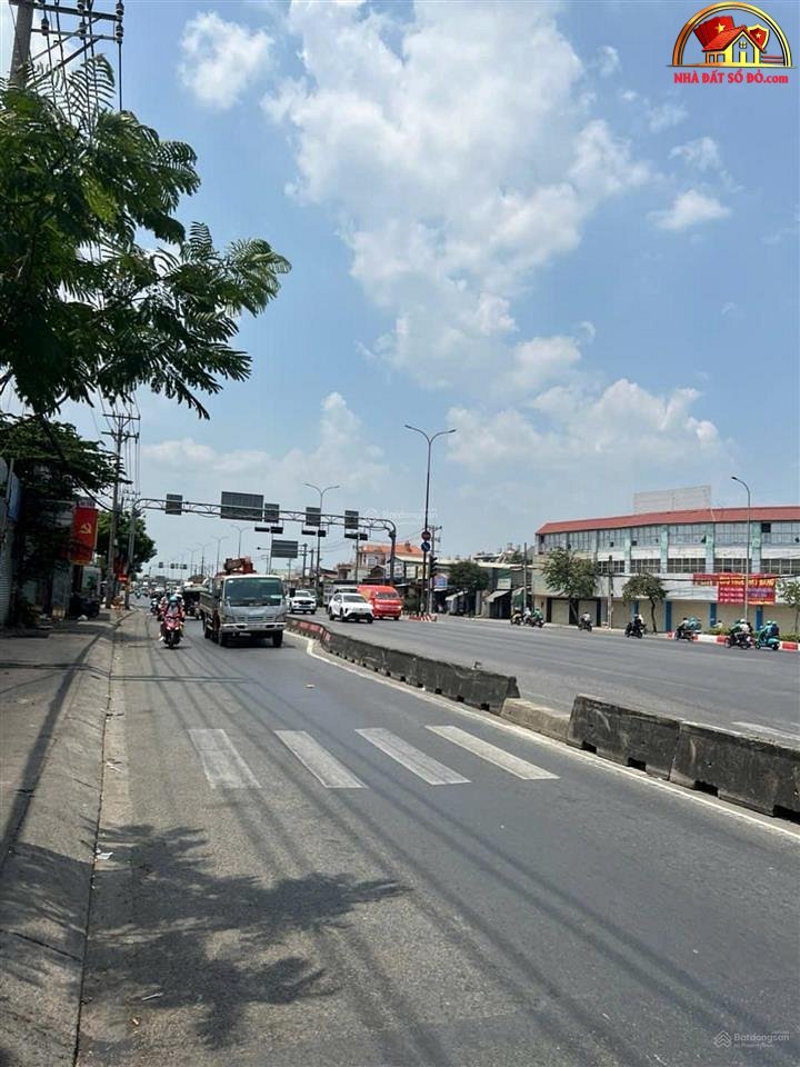 Bán nhà đất Đường Quốc Lộ 1A – Phường cũ Bình Hưng Hòa Quận Bình Tân – Phường mới Bình Hưng Hòa – Thành phố Hồ Chí Minh 502 m2 – 8.8 tỷ