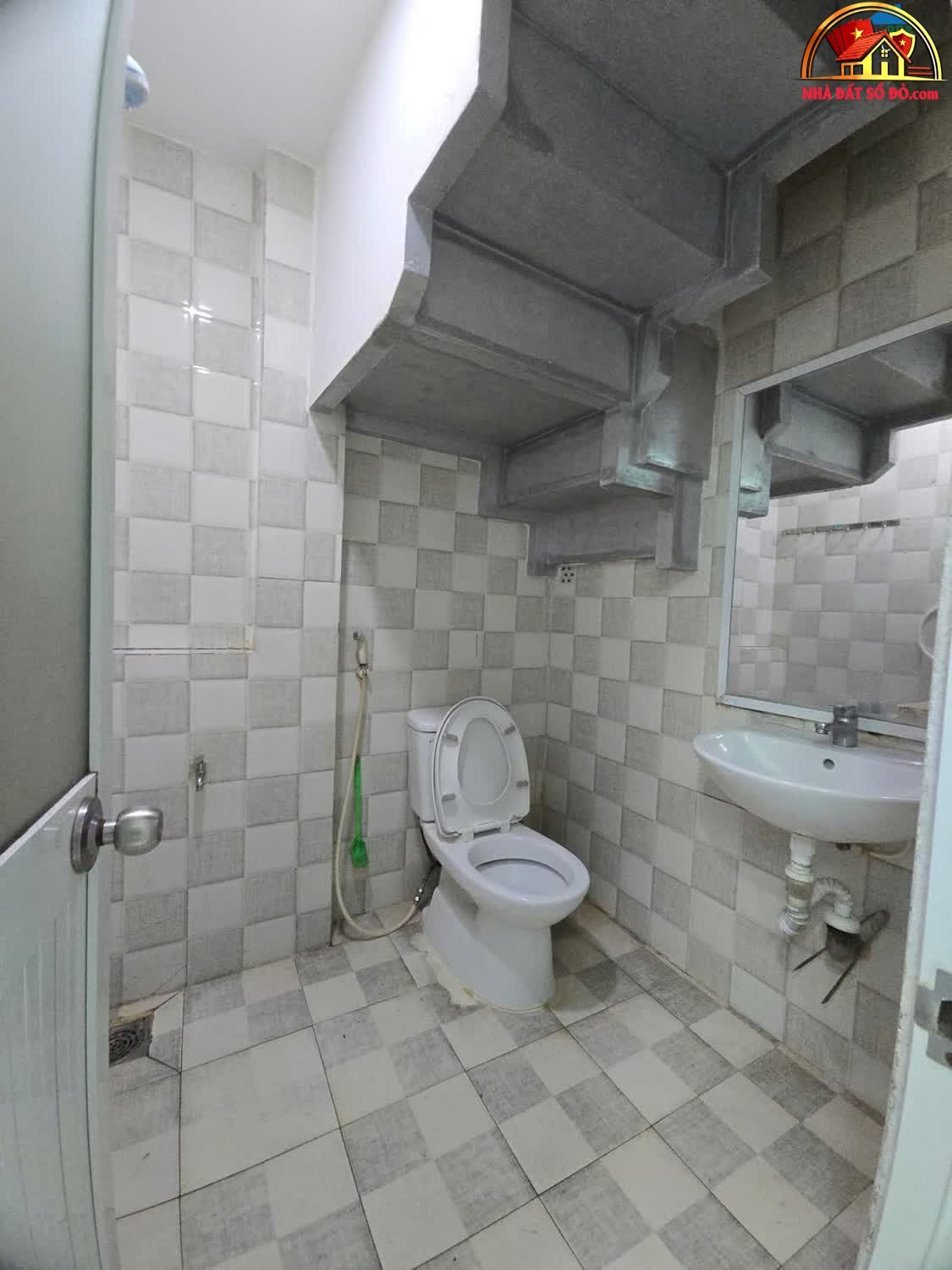 Bán nhà đất Đường Trịnh Đình Thảo – Phường cũ Tân Phú Quận Tân Phú – Phường mới Tân Phú – Thành phố Hồ Chí Minh 34m2 3.85 tỷ