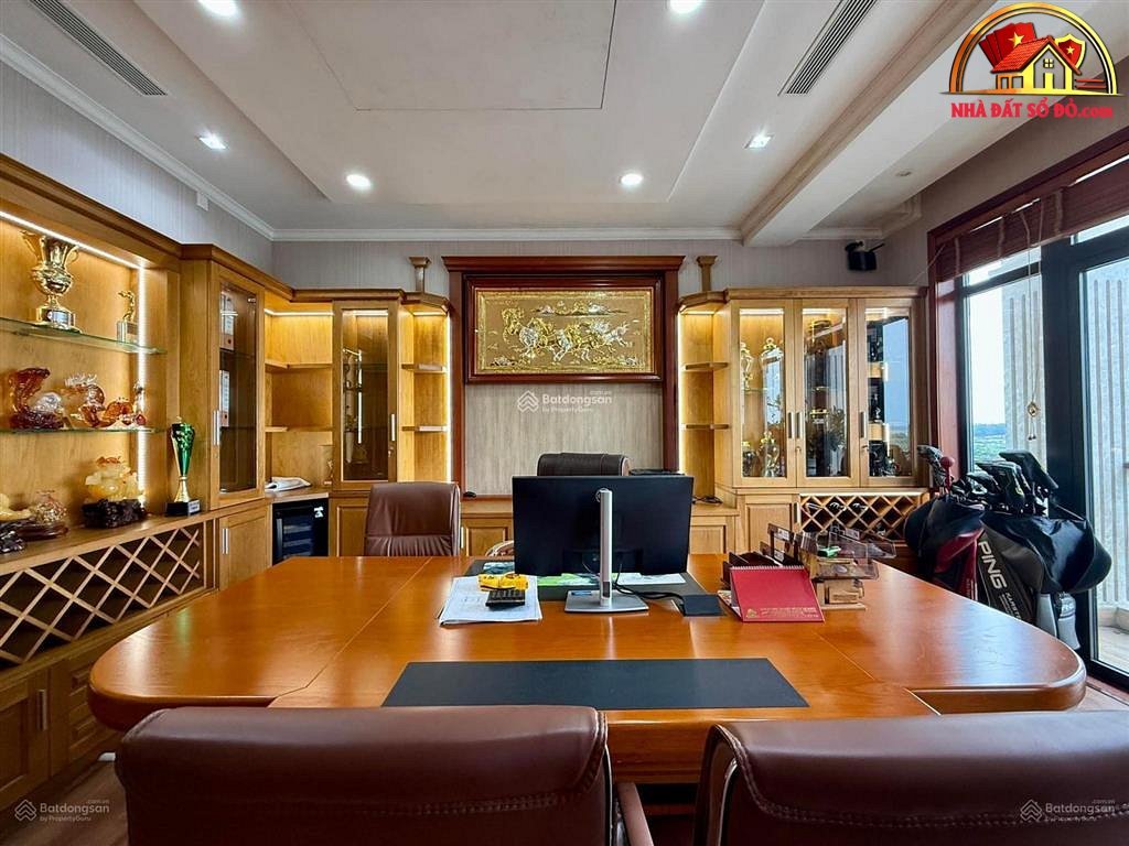 Bán nhà đất Đường Bàu Cát – Phường cũ Không xác định – Quận Tân Bình – Phường mới Không xác định – Thành phố Hồ Chí Minh Diện tích 220 m2 – Giá 35800000000