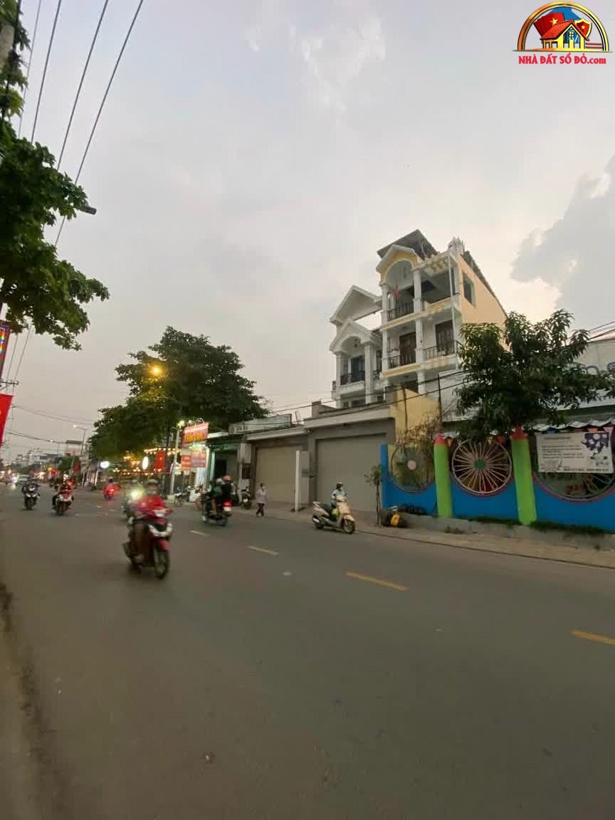 Bán nhà đất Đường Trương Thị Hoa – Phường cũ Tân Thới Hiệp Quận 12 – Phường mới Tân Thới Hiệp – Thành phố Hồ Chí Minh 185 m² 18 tỷ