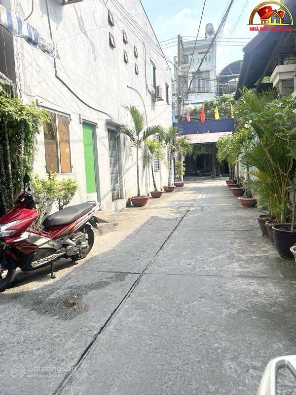 Bán nhà đất Đường Nguyễn Xuân Khoát – Phường cũ Phú Thọ Hòa Quận Tân Phú – Phường mới Phú Thọ Hòa – Thành phố Hồ Chí Minh 80m2 7.7 tỷ