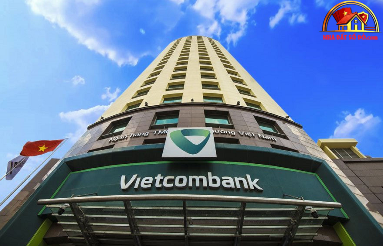 Phân Tích Tài Chính Vietcombank Nửa Đầu Năm 2026: Tăng Trưởng Mạnh Mẽ Và Nợ Xấu Tăng Nhẹ