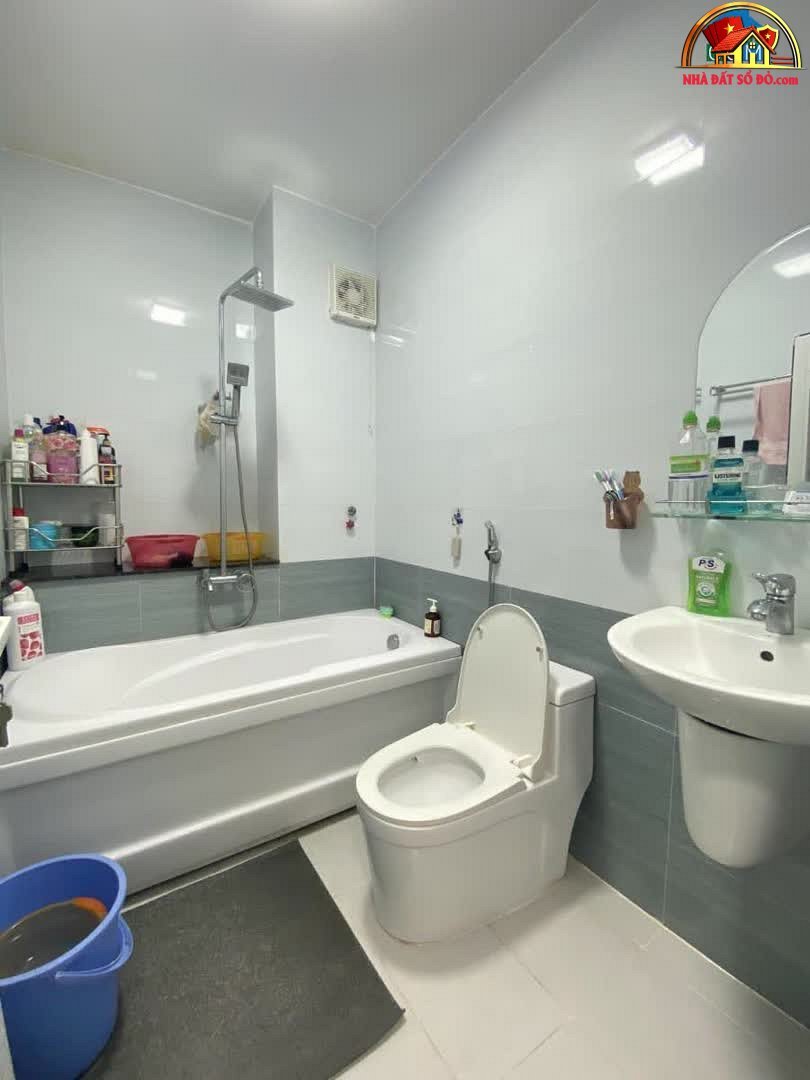 Bán nhà đất Đường Ông Ích Khiêm – Phường cũ Không xác định – Quận 11 – Phường mới Không xác định – Thành phố Hồ Chí Minh 53 m² 8.7 tỷ