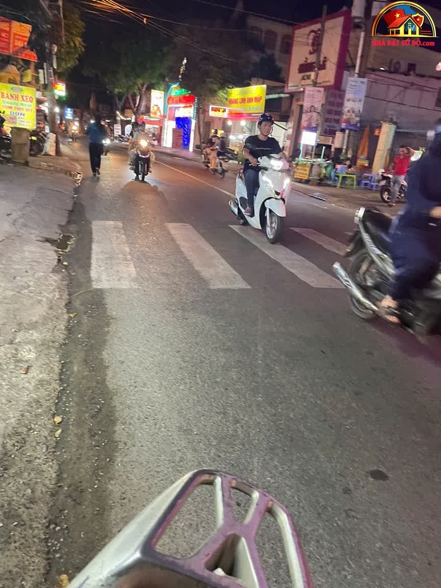 Bán nhà đất Đường Nguyễn Văn Quá – Phường cũ Đông Hưng Thuận Quận 12 – Phường mới Không xác định – Thành phố Hồ Chí Minh diện tích 700 m² giá 65000000000