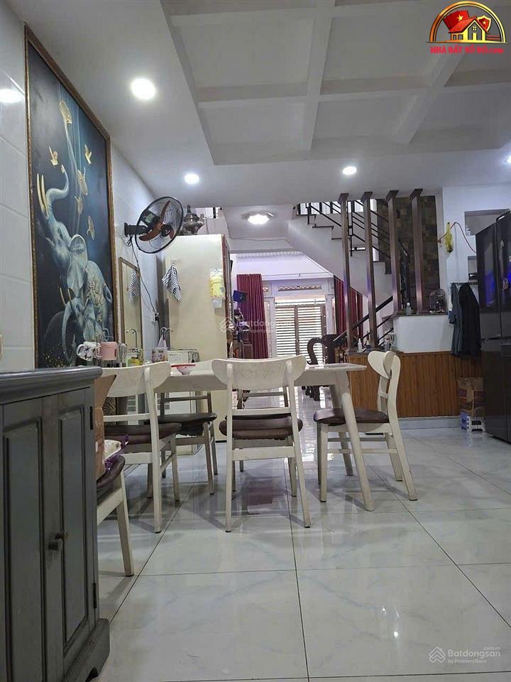 Nhà đẹp hẻm xe hơi gần Emart Phan Huy Ích – Phường cũ 14 Quận Gò Vấp – Phường mới 14 – Thành phố Hồ Chí Minh Diện tích 64 m2 giá 7.5 tỷ