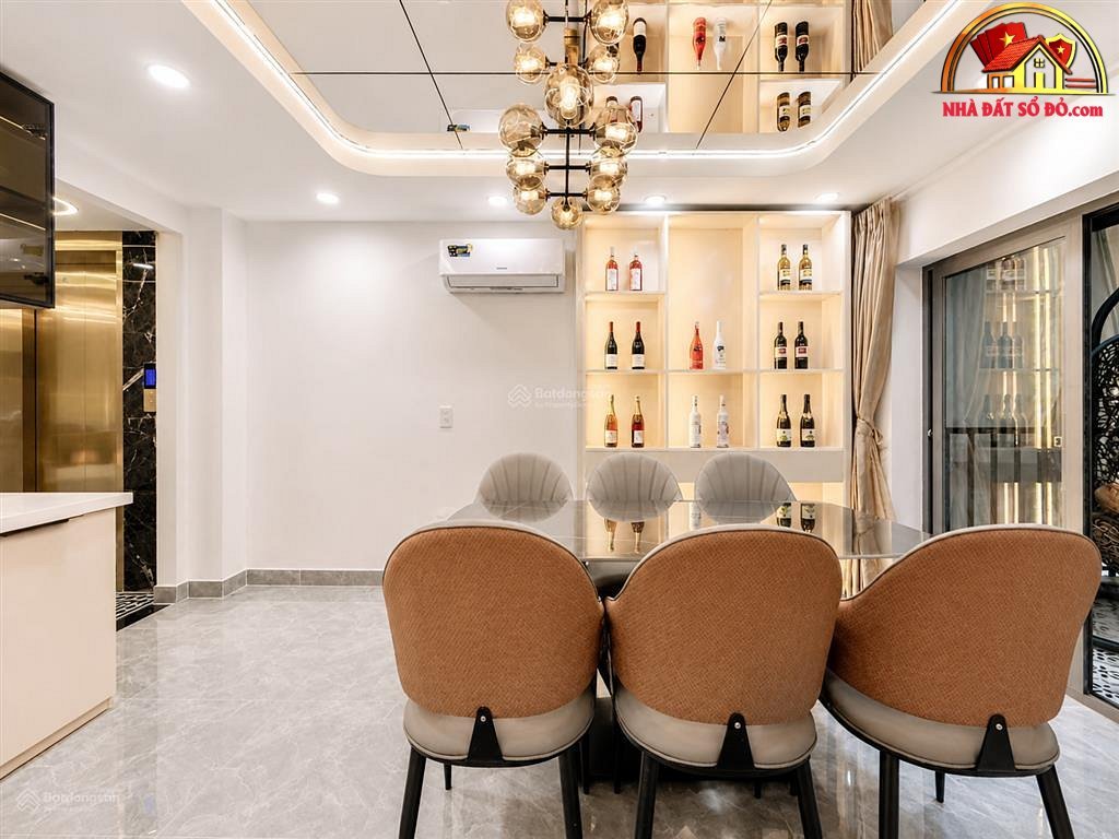 Bán nhà đất Đường Thích Quảng Đức – Phường cũ 4 Quận Phú Nhuận – Phường mới 4 – Thành phố Hồ Chí Minh diện tích 50m2 giá 10.95 tỷ
